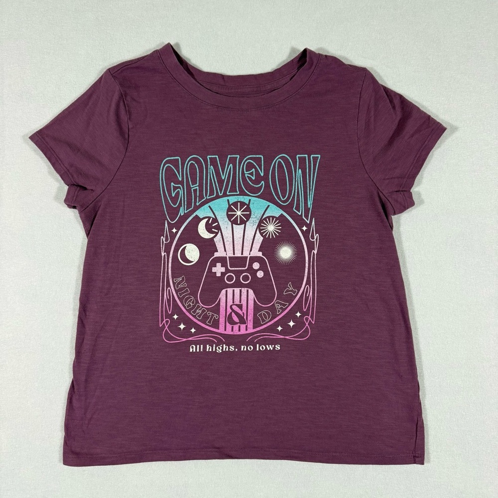 SO Girls’ Short Sleeve Graphic Tee - Purple video game graphic Size XL 14/16